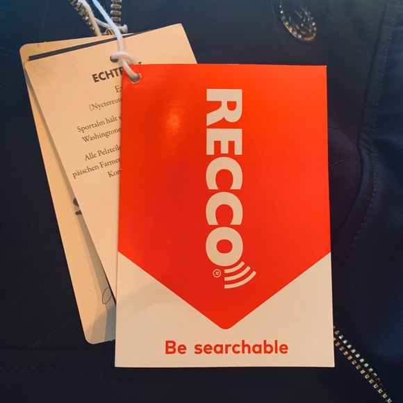 The Sportalm Ski Suit with Real Fur NWT, size 10 - Picture 9 of 13